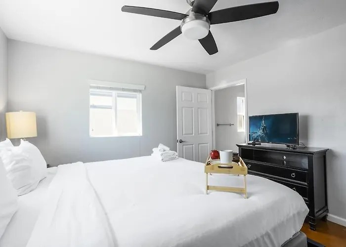 Holiday home Saguaro-hot Tub-pool- In Old Town *