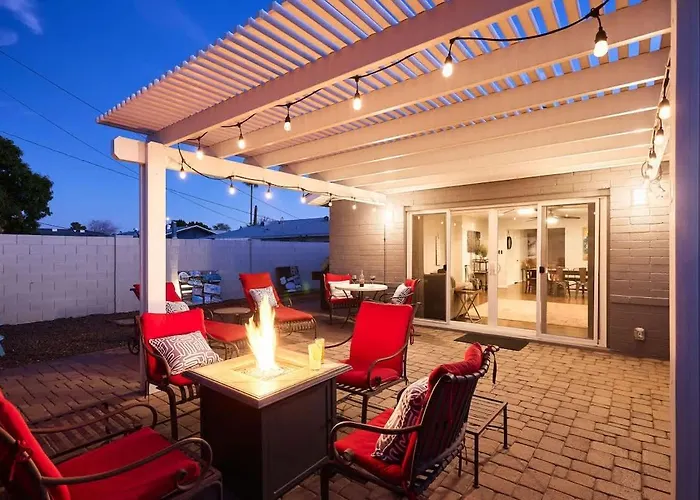 Holiday home Saguaro-hot Tub-pool- In Old Town *