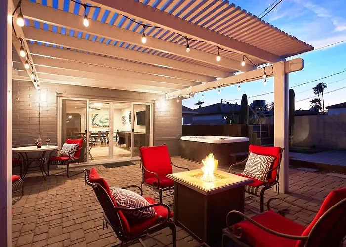 Holiday home Saguaro-hot Tub-pool- In Old Town